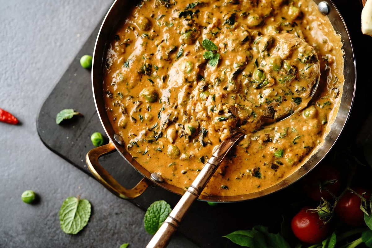 15-Minute Dinners! 10 Simple Indian Vegetarian Recipes for Busy Nights