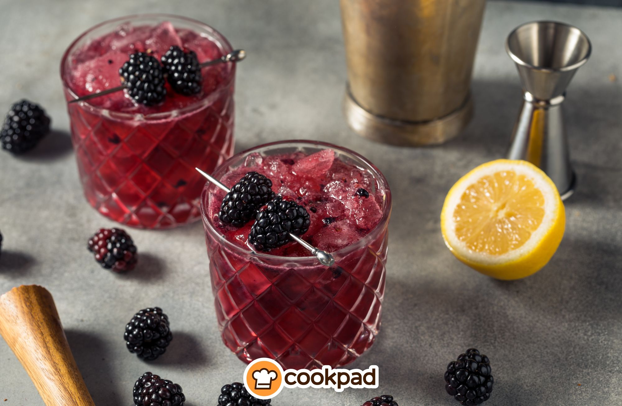 Brilliant Blackberry Ideas: Crumbles, Jams & Foraging Tips