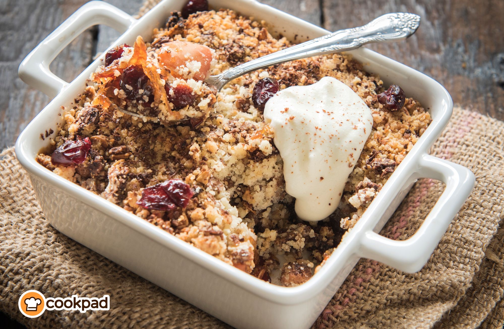 Crumble Topping Ideas: Seasonal Variations