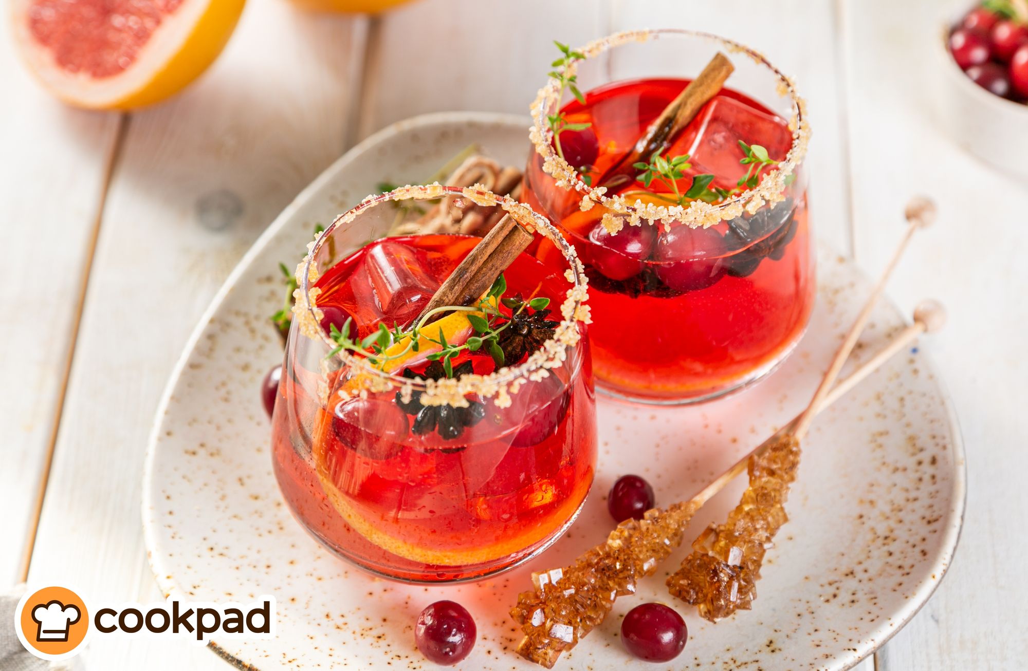 🥂 Thanksgiving Cocktails: Festive Fall Drinks to Celebrate