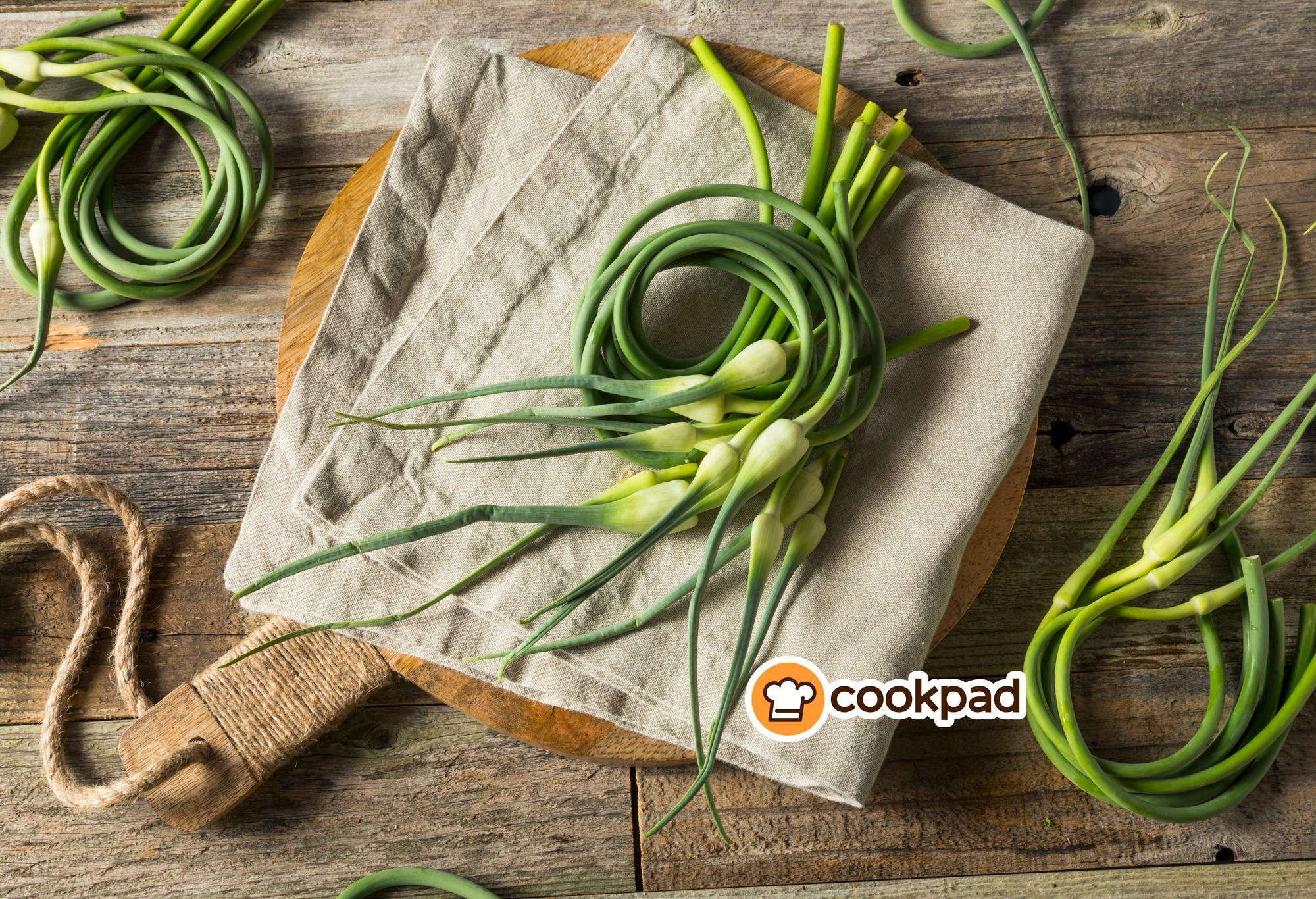 Ngồng tỏi có gì đặc biệt mà ai ăn một lần cũng nhớ mãi?